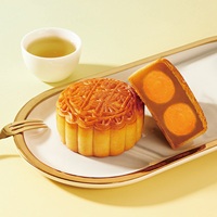 Guangzhou Restaurant Gâteaux de lune cantonais Pâte de graines de lotus rouge Double jaunes d'oeufs Festival de la mi-automne Cuit traditionnel instantané