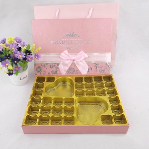 Personalizza la confezione di san valentino confezionando le scatole di fragole al cioccolato con 48 divisori - Product Image 3