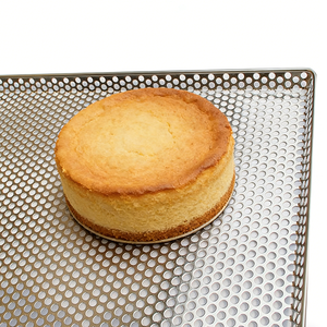 Plateau <span class=keywords><strong>de</strong></span> service perforé en aluminium 50*70 <span class=keywords><strong>de</strong></span> qualité alimentaire, en acier inoxydable SUS 304, pour séchage, <span class=keywords><strong>cuisson</strong></span> et refroidissement - Product Image 1