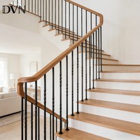 Balustre en fer forgé DVN Design Minimal Art Double Twist Hollow Square Metal Plain Straight Lines pour la décoration d'escaliers