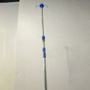 Soporte de Suero Portátil de Acero Inoxidable con Base Retráctil de Cinco Puntas para Uso en Hospitales y Clínicas - Product Image 2