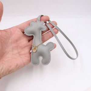 Nouvelle Tendance : Pendentif de Sac Élégant et Adorable en Cuir PU, Breloque de Sac Durable et Jolie, Porte-clés Animal, Cadeau Spécial pour les Amoureux des Animaux - Product Image 3
