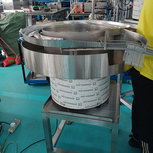 Macchina per tappare l'etichettatura automatica elettrica per la bottiglia di olio di raccolta del sangue per il riempimento di provette per motori chimici - Product Image 4