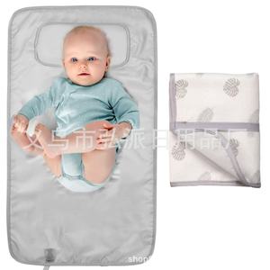 Cambiador portátil para bebés de 70x40cm con funda estampada para viajes y uso doméstico - Product Image 5