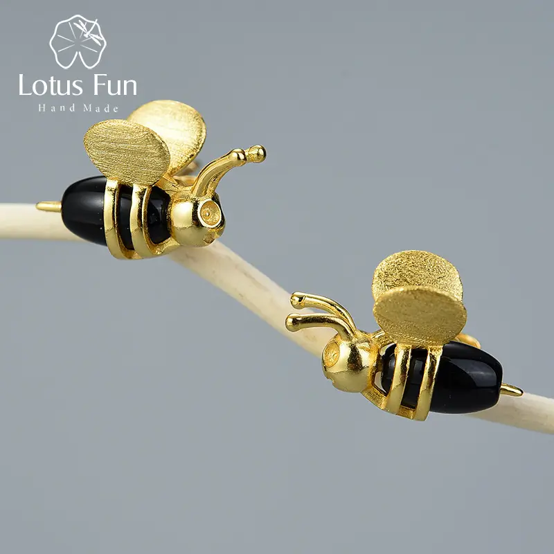 Boucles d'oreilles de styliste en argent Sterling 925 plaqué or, bijoux mignons papillon abeille pour femmes 2023
