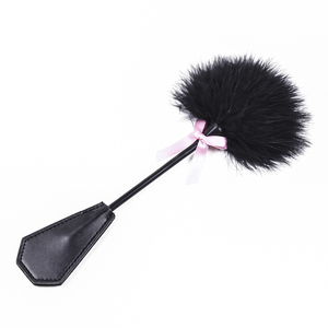 Netphi Fouet à Plumes Étanche pour Fétichisme, Sensation Réaliste, pour Fessées, Plumeau, Pagaie Adulte, Fouet BDSM, Plumes pour Démêloir Corporel, SM - Product Image 3