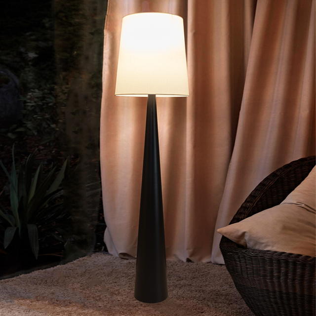 Nordic Black Atmosphere Simple Design Modern Floor Table Lamp Living Room Interior Decoration Corridor Sofa Next to the Decor