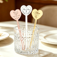 Agitateurs à boisson en acrylique personnalisés en forme de cœur, gravés avec un nom, pour les fêtes, les mariages, les anniversaires, décoration
