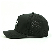 Casquette de baseball perforée en polyester imperméable avec patch en caoutchouc, 5 panneaux, découpe laser, personnalisable, pour le golf