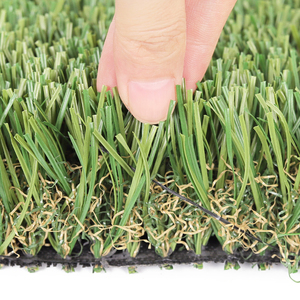 Tapis de tapis de gazon artificiel synthétique vert de haute qualité de 30mm pour la vente en gros de parc de jardin extérieur - Product Image 1