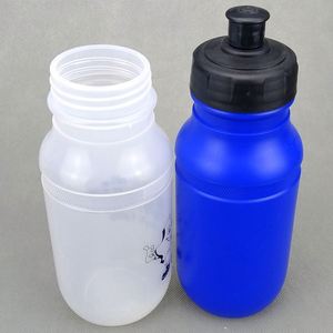 Free sample High Quality 720ml Leak-proof Plastic <b>Water</b> <b>Bottle</b> with Tea <b>Infuser</b> Reusable Sports <b>Water</b> <b>Bottle</b> for Gym - Product Image 6