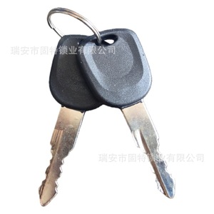 Original Urea Tank Cap For Sinotruk Howo T7H TX TH7 C7H G7S ABS <b>Material</b> <b>Blue</b> Color Replacement Part - Product Image 3