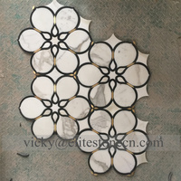Ubin Mosaik Marmer Logam Waterjet, Ubin Mosaik Bunga Matahari Stainless Steel, Ubin Mosaik Batu Hijau Logam Emas