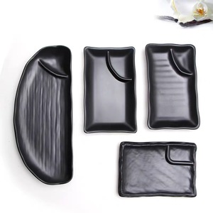 Assiettes à sushi rectangulaires en mélamine noire personnalisées pour la maison et les restaurants, avec soucoupe, <span class=keywords><strong>vaisselle</strong></span> de fête durable et lourde - Product Image 4