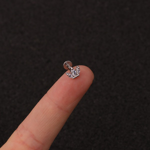 Pendiente de acero inoxidable plano de 16G con cristal, flor, corona, corazón, luna y circonita cúbica para labret, cartílago, hélix, <span class=keywords><strong>daith</strong></span>, ideal para compromiso. - Product Image 4