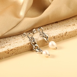 Pendientes de Perlas de Acero Inoxidable con Baño de Oro de 18K, Joyería Plateada de Moda, Resistentes al Agua, Personalizadas OEM para Chicas - Product Image 5
