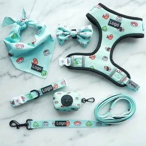 Ensemble de laisse, collier, sac à déjections et harnais pour chien réglable et réversible, personnalisé, de haute qualité, doux, anti-traction, pour la vente en gros - Product Image 1