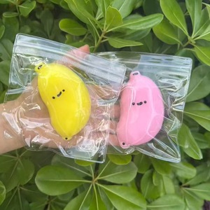 ของเล่นบีบกล้วยอ้วนนุ่ม เนื้อสัมผัสนุ่มคล้ายดิน บีบแล้วคืนรูปช้า ของเล่นคลายเครียด ลดความวิตกกังวล ของขวัญขายส่ง ผ่านมาตรฐาน CE CPC - Product Image 2