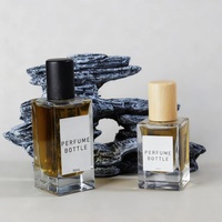 Botellas de Perfume de Alta Calidad de 30ml 50ml 100ml, Cuadradas, con Tapa de Madera, Pulverizador de Cristal, Recargables, Venta al Por Mayor, 100 Unidades