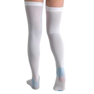 <span class=keywords><strong>Bas</strong></span> <span class=keywords><strong>de</strong></span> compression médicale <span class=keywords><strong>de</strong></span> cuisse <span class=keywords><strong>de</strong></span> haute qualité anti-thrombotique à compression progressive chaussette anti-embolie pour femmes vente en gros - Product Image 3