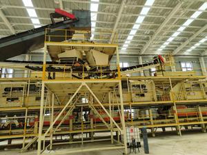 Máquina de Fabricación de Tableros de Partículas MDF, Prensa Caliente de Ciclo Corto para Tableros de Partículas, MDF, Procesamiento de Tableros Enchapados con Papel Melamínico - Product Image 1