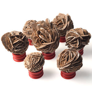 Offerta Speciale: Rose del Deserto in Cristallo Naturale Grezzo con Base, Minerali Reiki, con Supporto per Regalo e Decorazione - Product Image 1