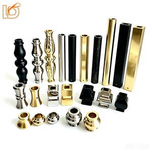 Collare per Ringhiera in Ferro Battuto con Finitura Ottone Spazzolato per Montanti Rotondi da 5/8'' per Scale in Ferro - Product Image 1
