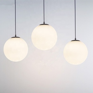 Lustre sphérique blanc lait acrylique moderne simple pour l'éclairage de décoration de <span class=keywords><strong>vitrine</strong></span> de cuisine de bar - Product Image 6