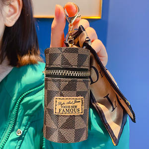 Porte-monnaie mini de luxe au design anime, en cuir durable, porte-clés intelligent pour voiture, pendentif porte-monnaie de créateur, vente chaude - Product Image 4