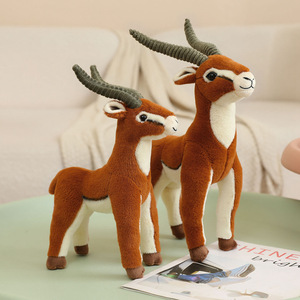 Peluche di Antilope Tibetana, Bambola di Capretto/Pecora, Compagno e Consolatore per Bambini, Animale di Peluche - Product Image 3