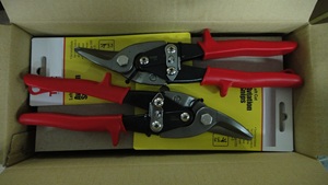 Tijeras Industriales y para Bricolaje para Zurdos, Tijeras de Aviación con Mangos de Plástico Dentados Rojos - Product Image 3