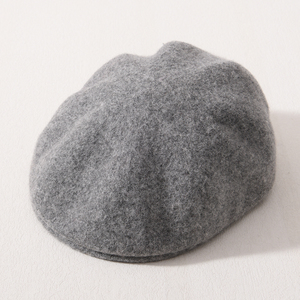 Vente en gros de béret français automne hiver avec logo personnalisé chapeau béret de <span class=keywords><strong>luxe</strong></span> respirant crâne doux classique vintage 100% laine pour hommes - Product Image 1