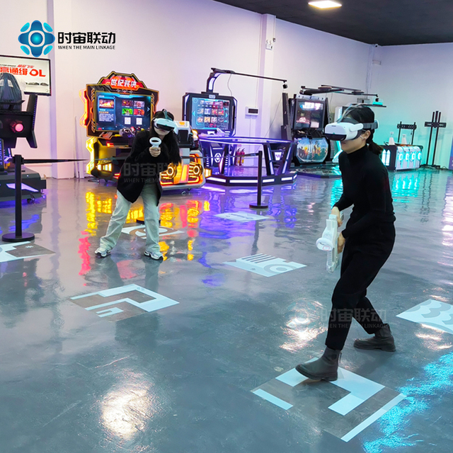 Wireless XR Large Space Tracking Technology Industrial-Grade XR Extended Reality System Stadium-Scale VR Training Equipment