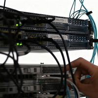 Switch Gigabit Gestito PoE+ a 24 Porte Catalyst C9200L-24P-4G-A con 4 Uplink SFP+ 10G, SNMP QoS, Livello 3 Enterprise
