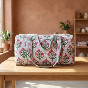 Bolsa de Viaje de Gran Capacidad, Elegante y Lujosa, Hecha a Mano con Algodón, Acolchada a Máquina, con Estampado de Bloques, Moderna, para Fin de Semana, Gimnasio y Viajes - Product Image 3
