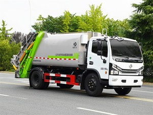 Camion de ramassage des déchets compact et efficace Dongfeng 4X2 7/10m³ pour le nettoyage des rues municipales - Product Image 3