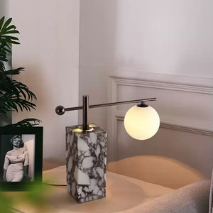 Lámpara de Escritorio de Mármol Moderna con Globo de Vidrio para Sala de Estar, Dormitorio o Estudio - Product Image 1