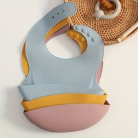 Bavoirs d'alimentation en silicone OEM pour bébé Tablier souple et imperméable Smock Vaisselle pour bébé Bavoirs de couleur de forme personnalisée pour bébé de 6 à 48 mois