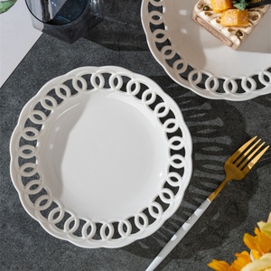 Lelyi Vente directe du fabricant <span class=keywords><strong>Assiette</strong></span> <span class=keywords><strong>creuse</strong></span> en céramique créative Western Dining Relief - Product Image 5