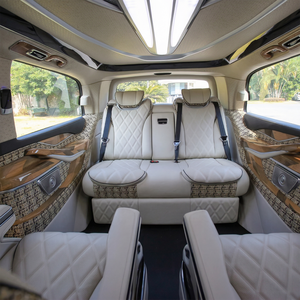 Vito Portátil Premium MPV Restyle com Assentos Lounge em Couro Diamante Marfim, Acabamento em Madeira, Teto Panorâmico e Tela de Teto Silenciosa - Product Image 1