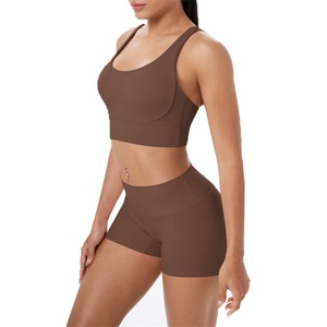Ensemble de vêtements de sport pour femmes, de haute qualité, personnalisé, respirant, dos nu, soutien-gorge de sport, short de sport pour le yoga et la remise en forme - Product Image 1