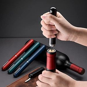 Stylo Forme Conception Drôle Portable Voyage Noir Rouge Rapide Liège Coupe Métal Matériau <span class=keywords><strong>Air</strong></span> Pression Ouvre-<span class=keywords><strong>Bouteille</strong></span> <span class=keywords><strong>De</strong></span> <span class=keywords><strong>Vin</strong></span> avec Coupe-Feuille - Product Image 4