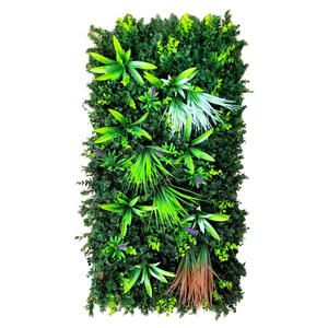 Mur végétal artificiel en promotion : Grande plante décorative d'eucalyptus Milan personnalisable pour intérieur et extérieur - Product Image 4