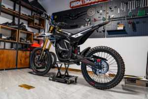 CANADA Altis 98V 35Ah 120Km/h Motocicleta Todoterreno Eléctrica de Alta Velocidad - Product Image 2