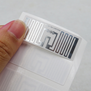 Etiqueta RFID Pasiva con Logotipo Impreso OEM <span class=keywords><strong>para</strong></span> Prendas de Vestir, Accesorios <span class=keywords><strong>para</strong></span> <span class=keywords><strong>Ropa</strong></span>, Etiqueta de Identificación Única y Rastreable <span class=keywords><strong>para</strong></span> Control de Inventario en Tiendas de <span class=keywords><strong>Ropa</strong></span> - Product Image 3