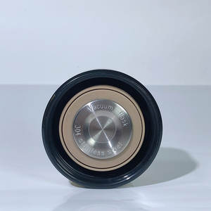 Botella de Agua Inteligente de Acero Inoxidable con Aislamiento al Vacío de Doble Pared de 17 oz, con Pantalla LED de Temperatura - Product Image 4