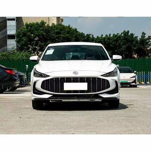 MG 5 <span class=keywords><strong>2025</strong></span> Hiệu Suất Cao Sedan Của Nhãn Hiệu R16 Da Tối Ghế Máy Ảnh Trái Chỉ Đạo Giá Rẻ Mới Xe Ô Tô Dài Phạm Vi Xăng - Product Image 2
