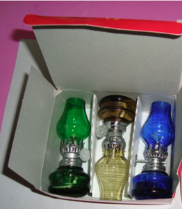 Diamant rond à l'<span class=keywords><strong>ancienne</strong></span> rouge vert bleu bocal vide bouteille en <span class=keywords><strong>verre</strong></span> <span class=keywords><strong>lampe</strong></span> à huile lanterne avec mèches décoration de table pour la maison lampes à huile - Product Image 1