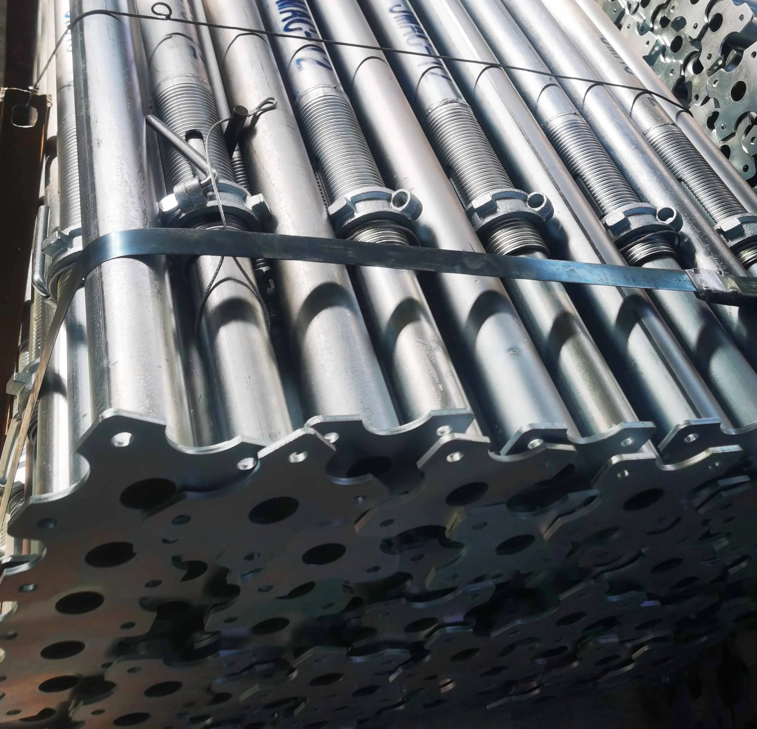 Poste de apuntalamiento ajustable de Metal para construcción Acrow Prop de acero ajustable Encofrado Jack Precio Andamio para construcción