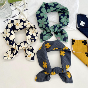 Pañuelo de Cuello Pequeño Cuadrado de Algodón para Mujer, Diseño Floral Elegante con Estampado Digital, Estilo Coreano, Transpirable, para Uso Diario en Verano - Product Image 1